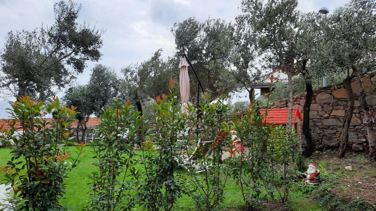 Apartamento Poggio Degli Ulivi Génova Exterior foto