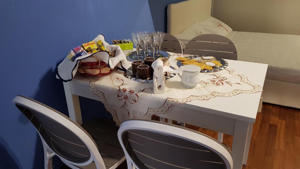 Apartamento Poggio Degli Ulivi Génova Exterior foto